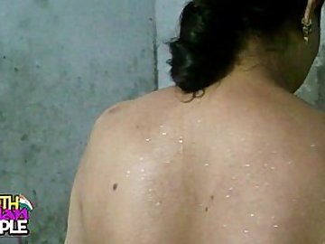 Swathi Indian Amateur MILF Bhabhi In Shower