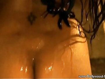 Advanced Bollywood MILF Dancing