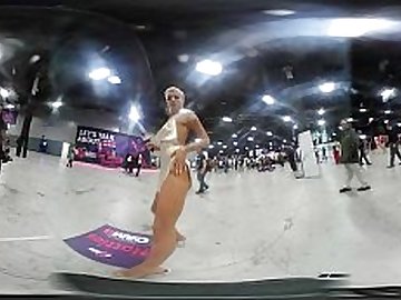VR Video of Laura Desiree doing a little mini dance for me at EXXXotica NJ 2019