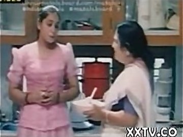 Bollywood mallu love scenes collection 003