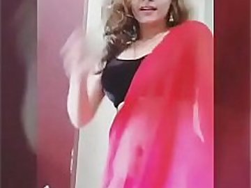 Horny desi beautiful wife strip dance