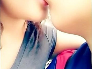 Hot Kissing Full Sexy