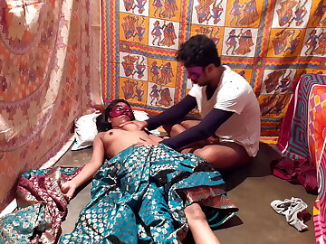 Unsatisfied Married Hot Bhabhi Sex With Her Ex Boyfriend